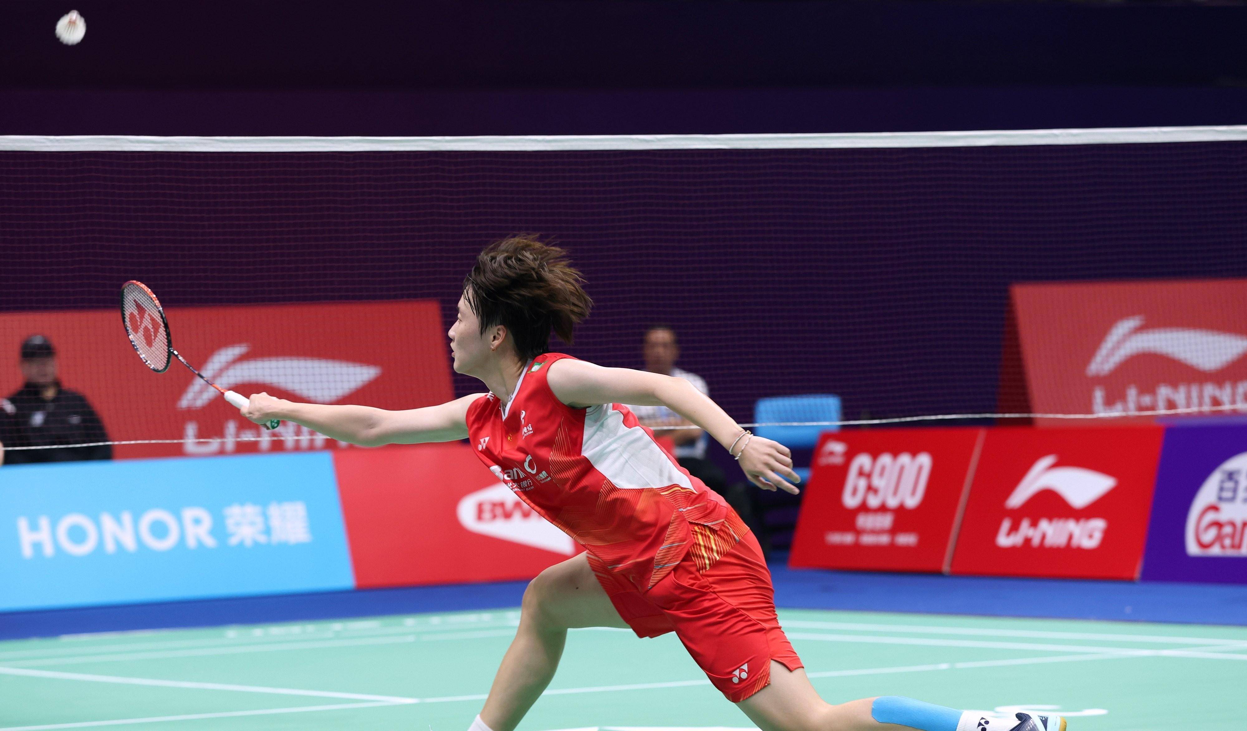 中国队完胜韩国队，陈雨菲惊艳四座