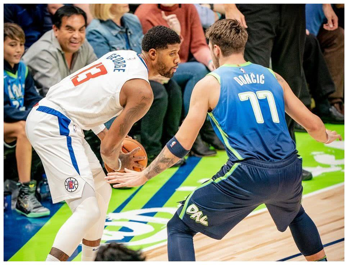 新疆队险胜独行侠，乔治点燃赛场