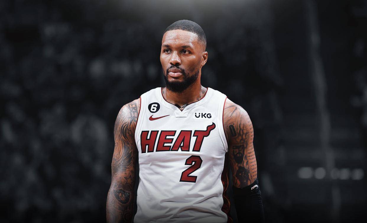 凯尔特人绝地反击掘金，利拉德完成帽子戏法