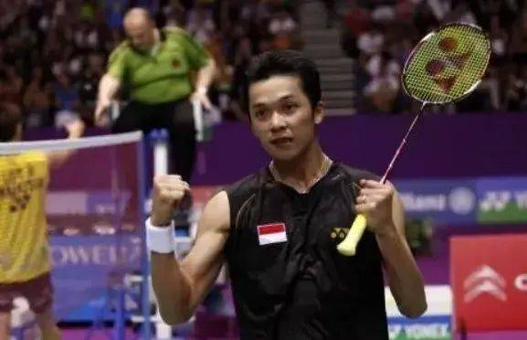 法国羽毛球队强势丹麦羽毛球队，陶菲克关键制胜