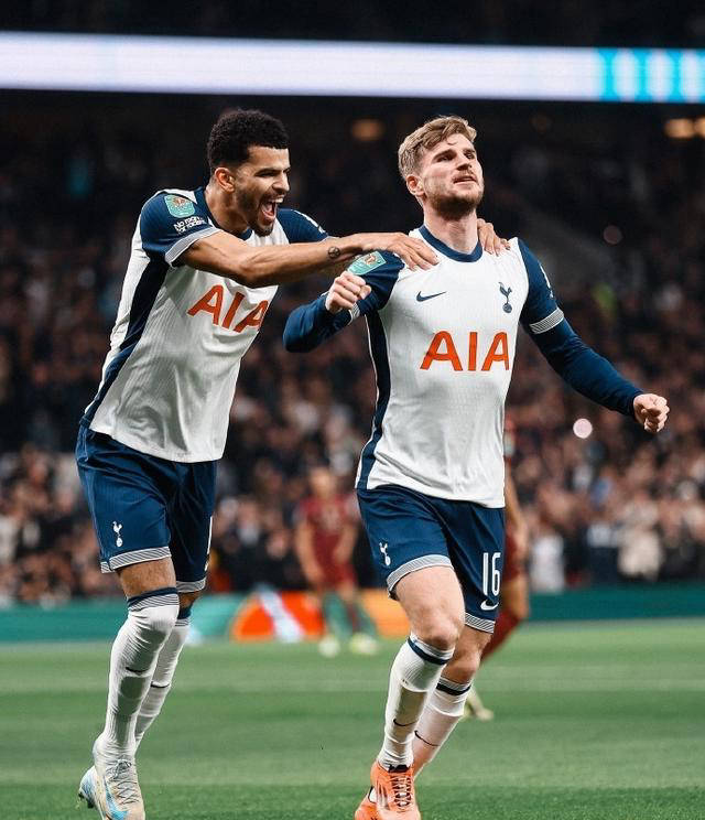 切尔西绝杀英格兰，卡塞米罗带队取胜