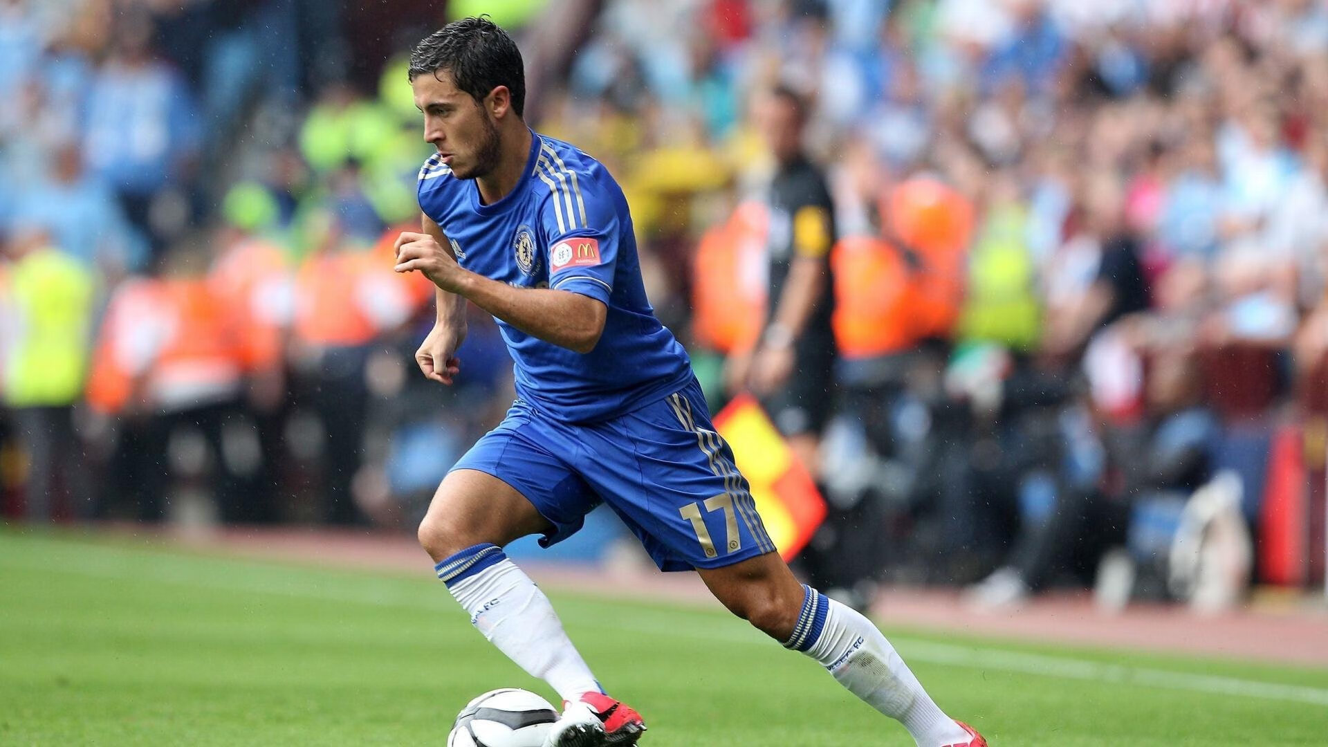 鏖战巴黎，石宇奇破纪录之夜与中国羽毛球的韧性光芒